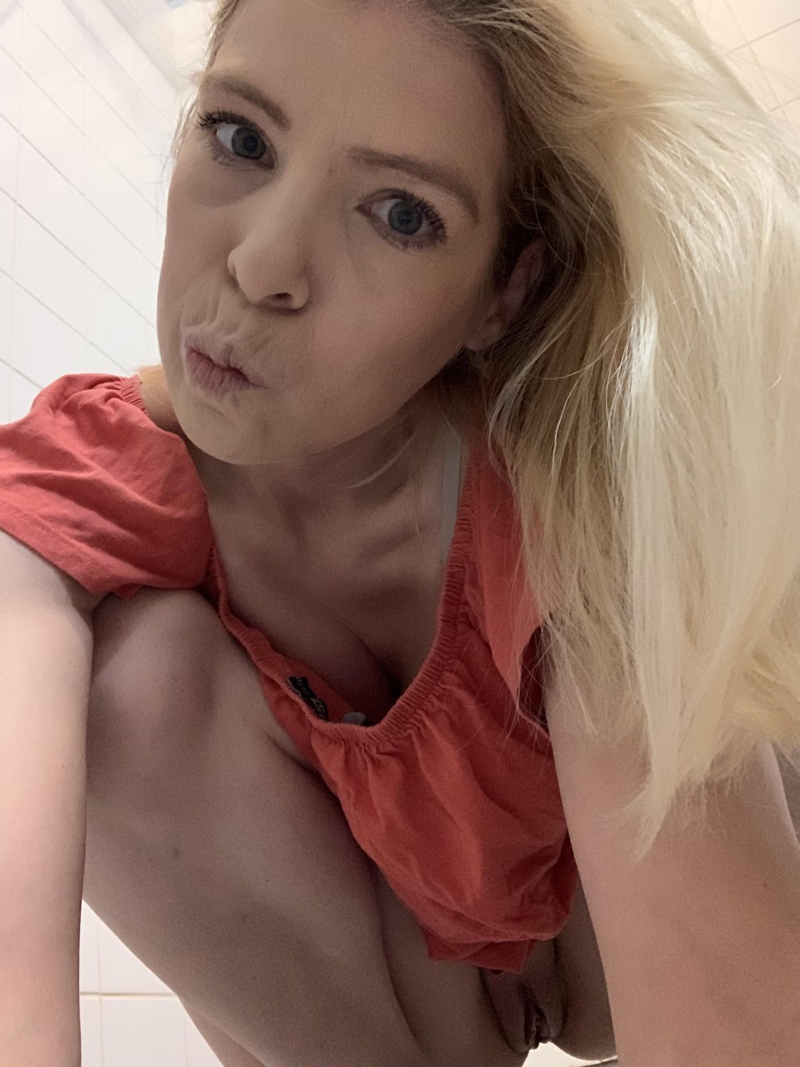 Linda Webslut #4TQU3xne
