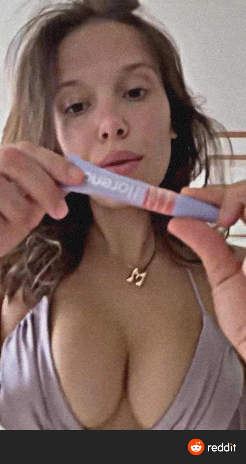 Tô hipnotizado nessa mulher caralho como ela consegue ser tão maravilhoso assim.virei Starker dela #MHiWmbpl
