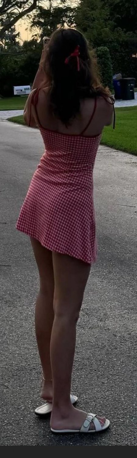 Tô hipnotizado nessa mulher caralho como ela consegue ser tão maravilhoso assim.virei Starker dela #SOYqMEae