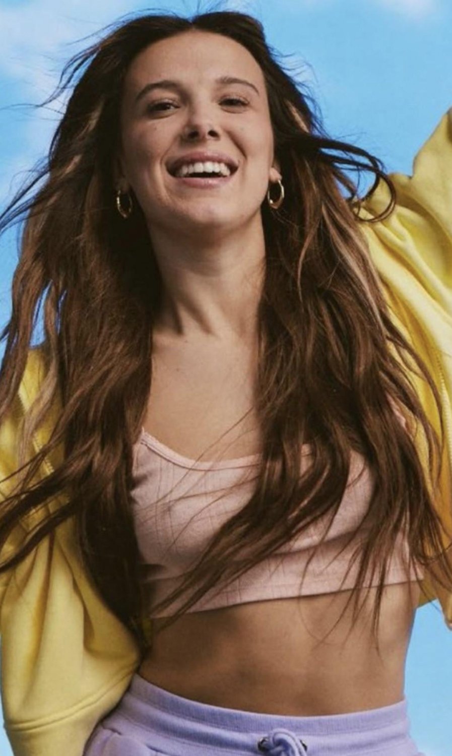 Tô hipnotizado nessa mulher caralho como ela consegue ser tão maravilhoso assim.virei Starker dela #zJXXmBJj