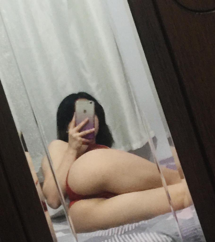 18y.o Gorgeous turkish teen #AkMWfOVp