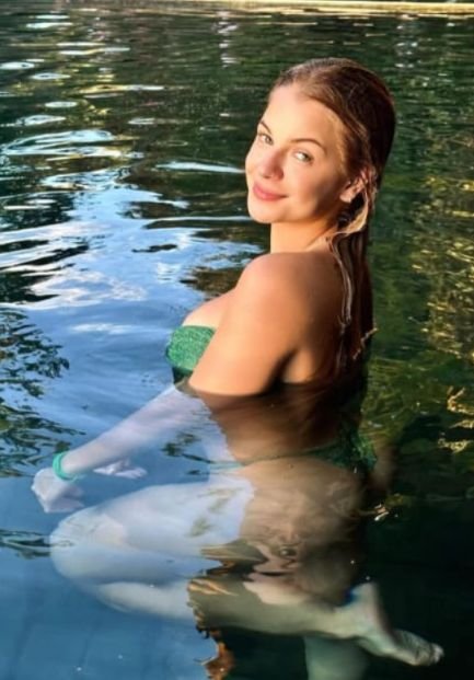 Jade #5FwMuiHB