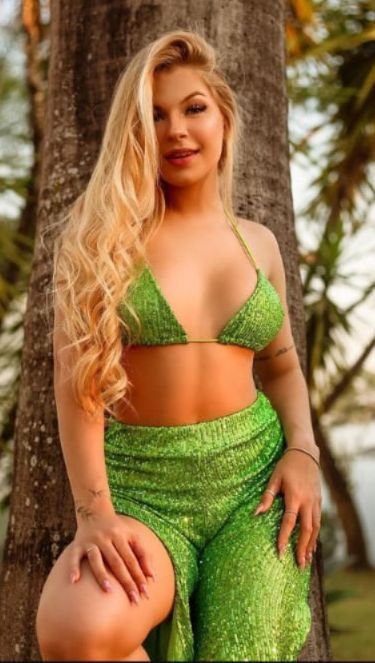 Jade #e6dL8v73