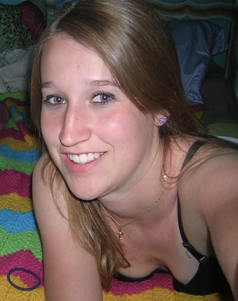 Kik slut Jenna exposed message her for more #81dcxK47