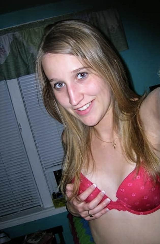 Kik slut Jenna exposed message her for more #mxpJaRlM