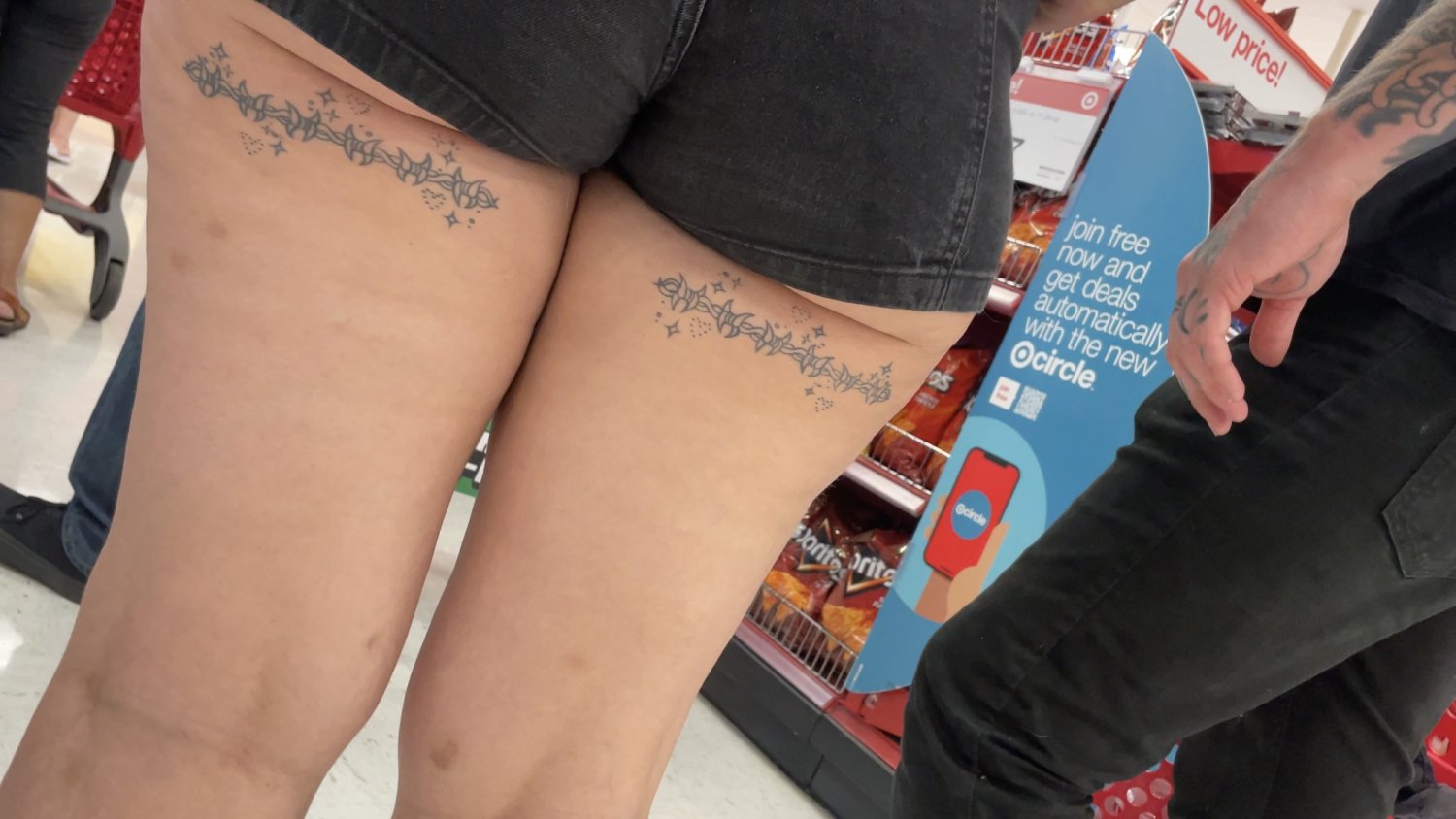 candid goth baddie phat ass #YA1eJoV2