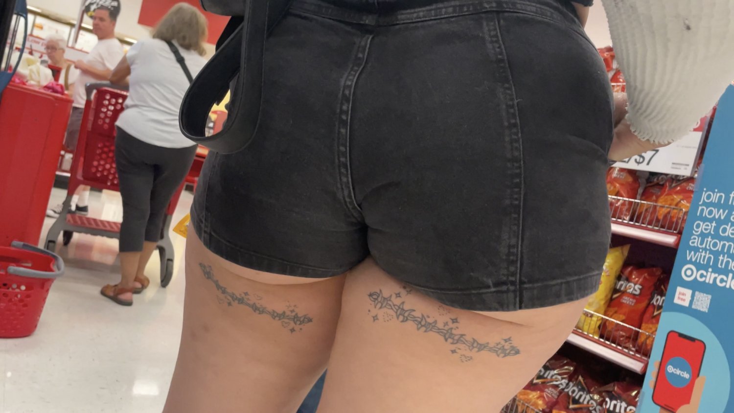 candid goth baddie phat ass #wLsTE1hM
