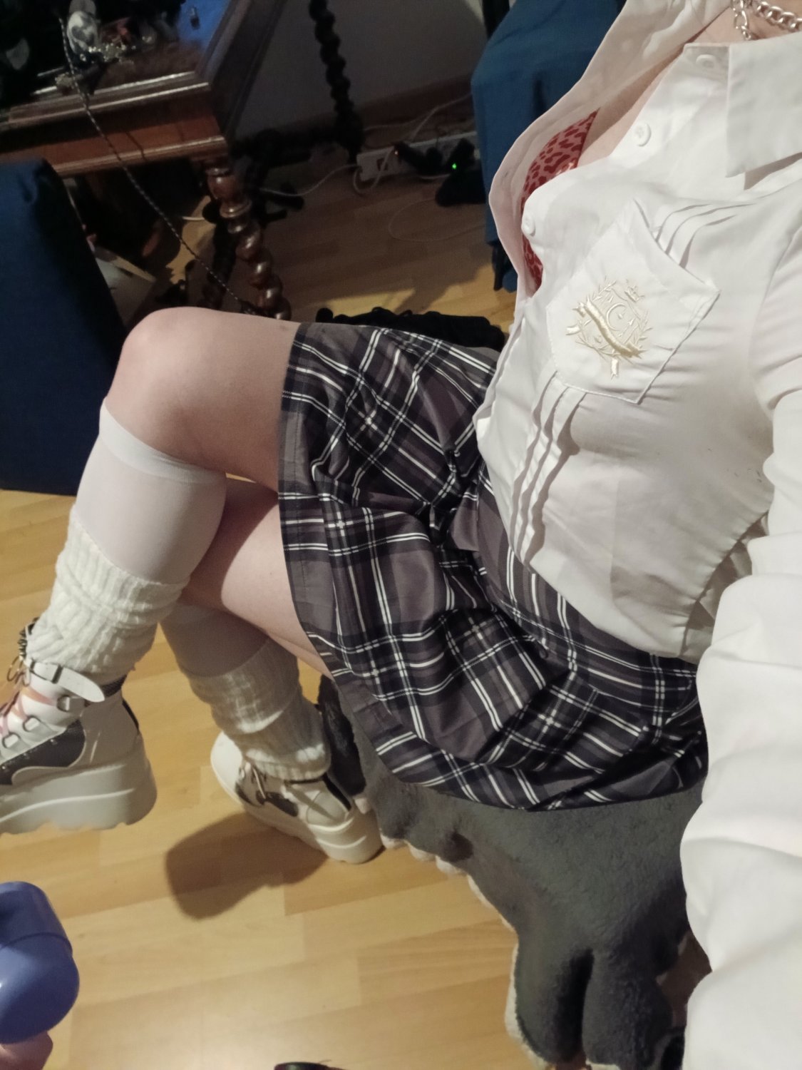 naughty goth slut Roxie_ exposed! More: https://www.erome.com/Roxie_ #Uyu1cMK0