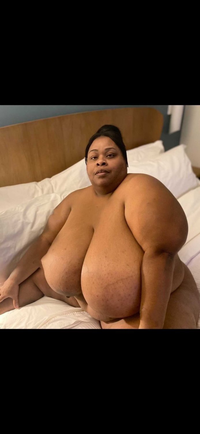 Ebony BBW Granny W/ Big Double M Titties(.)(.) I Would Not Pull Out 89 #P3AWYXp2