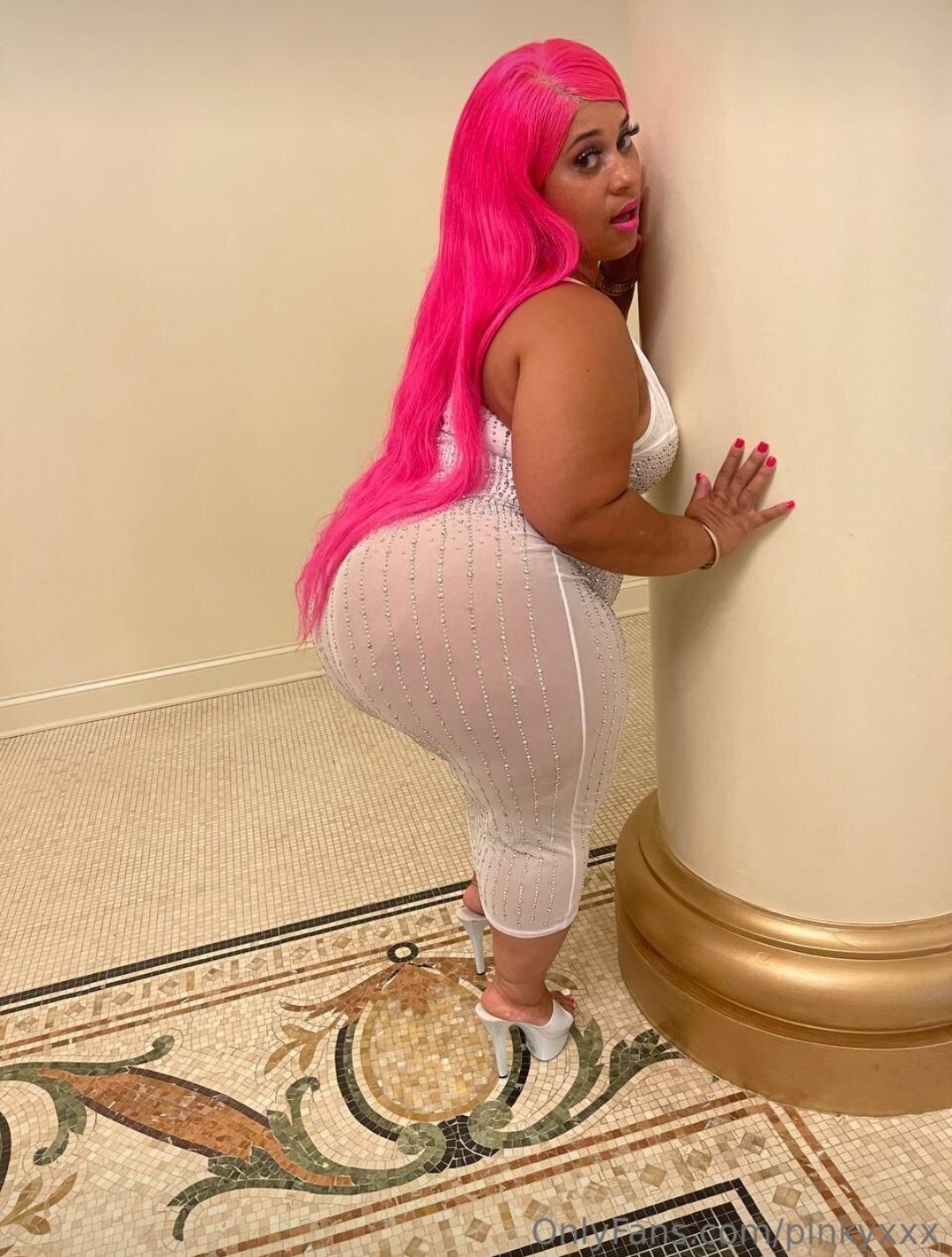 Pinky xxx #CFXGMn9G