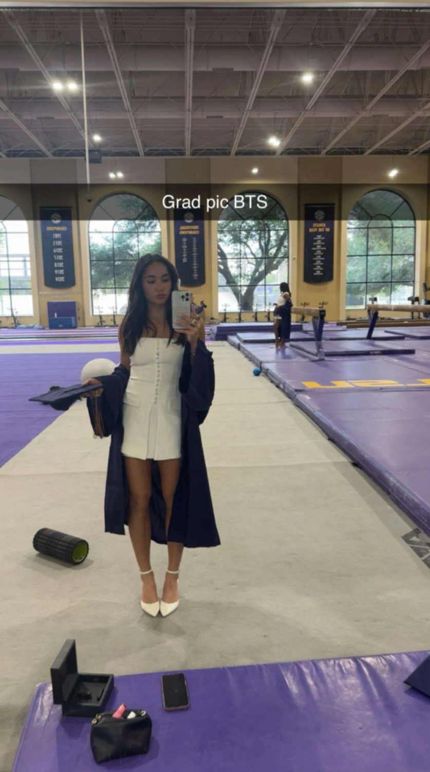 Aleah Finnegan- LSU/Olympic Gymnast (3) #4roSylNC