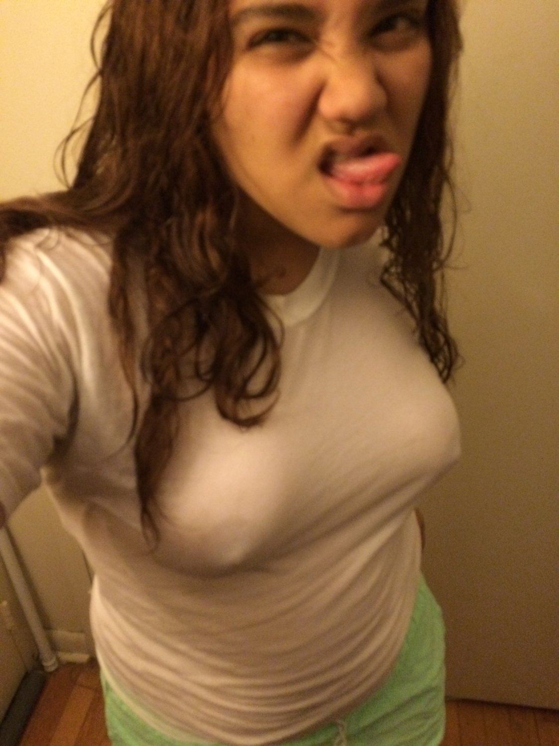 Viral Latina’s tits exposed in see thru wet t shirt on tumblr #HjaNY7iJ
